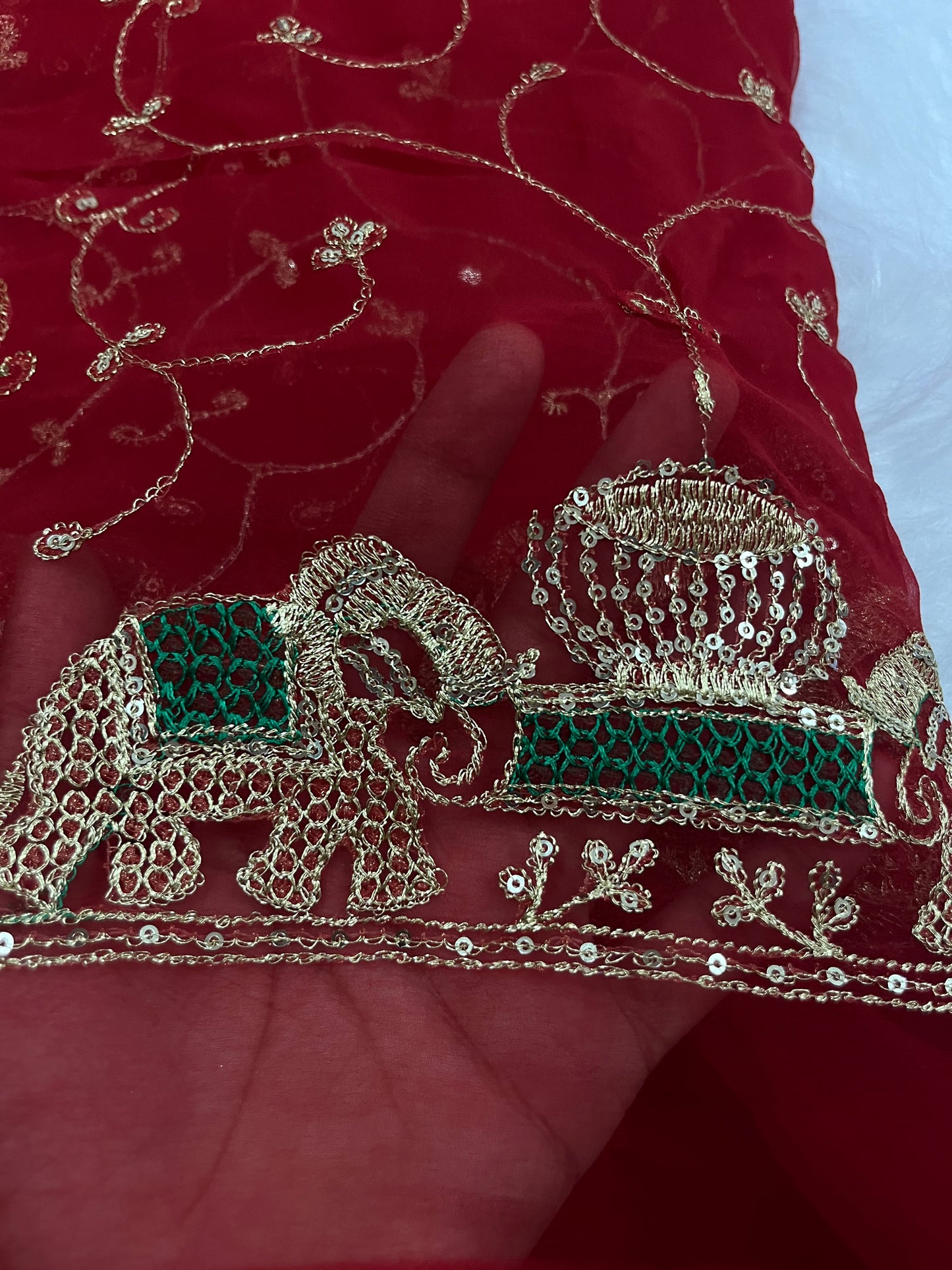 elephant jaal red colour