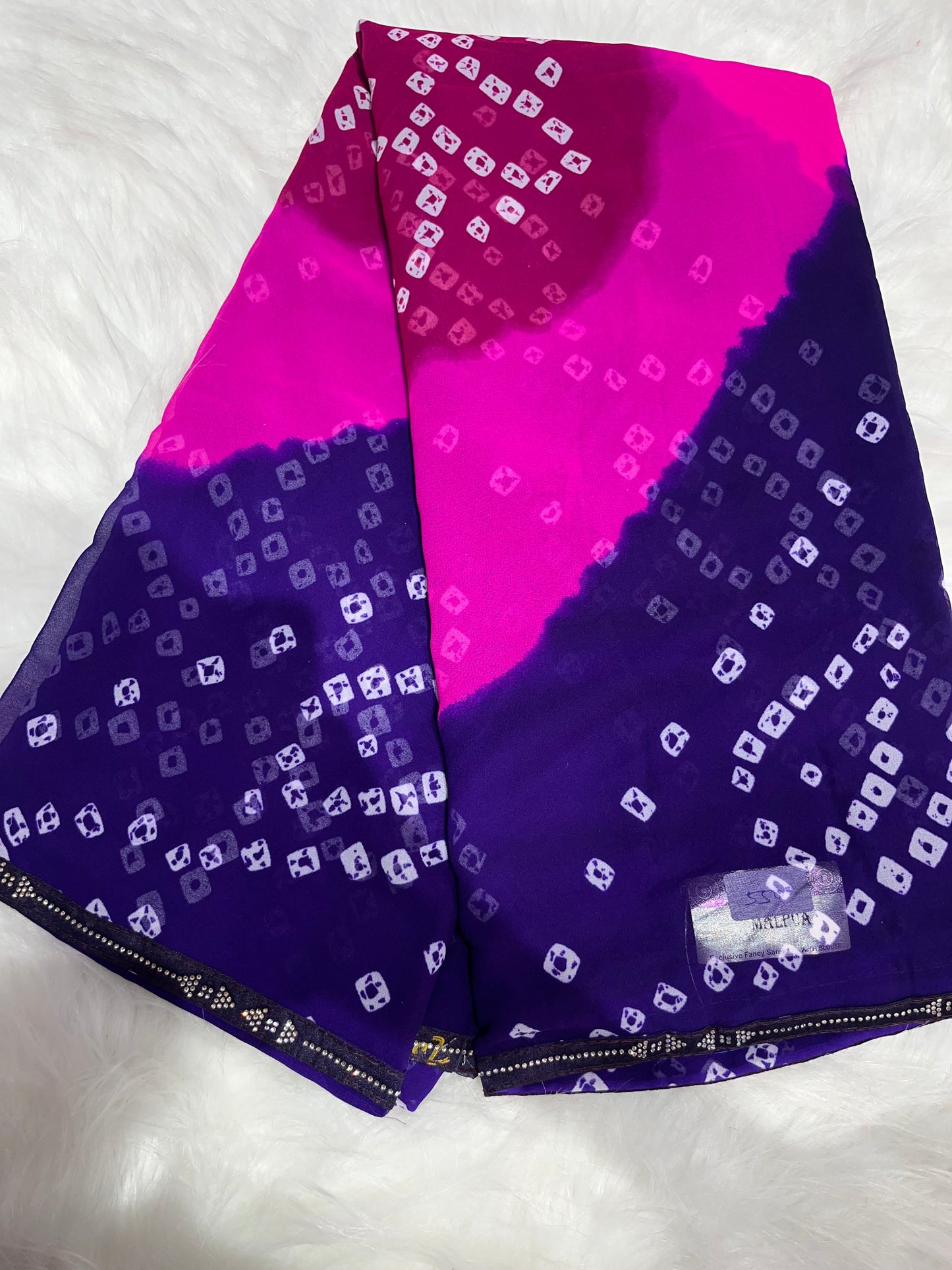 Ghewar bandej with stone lace