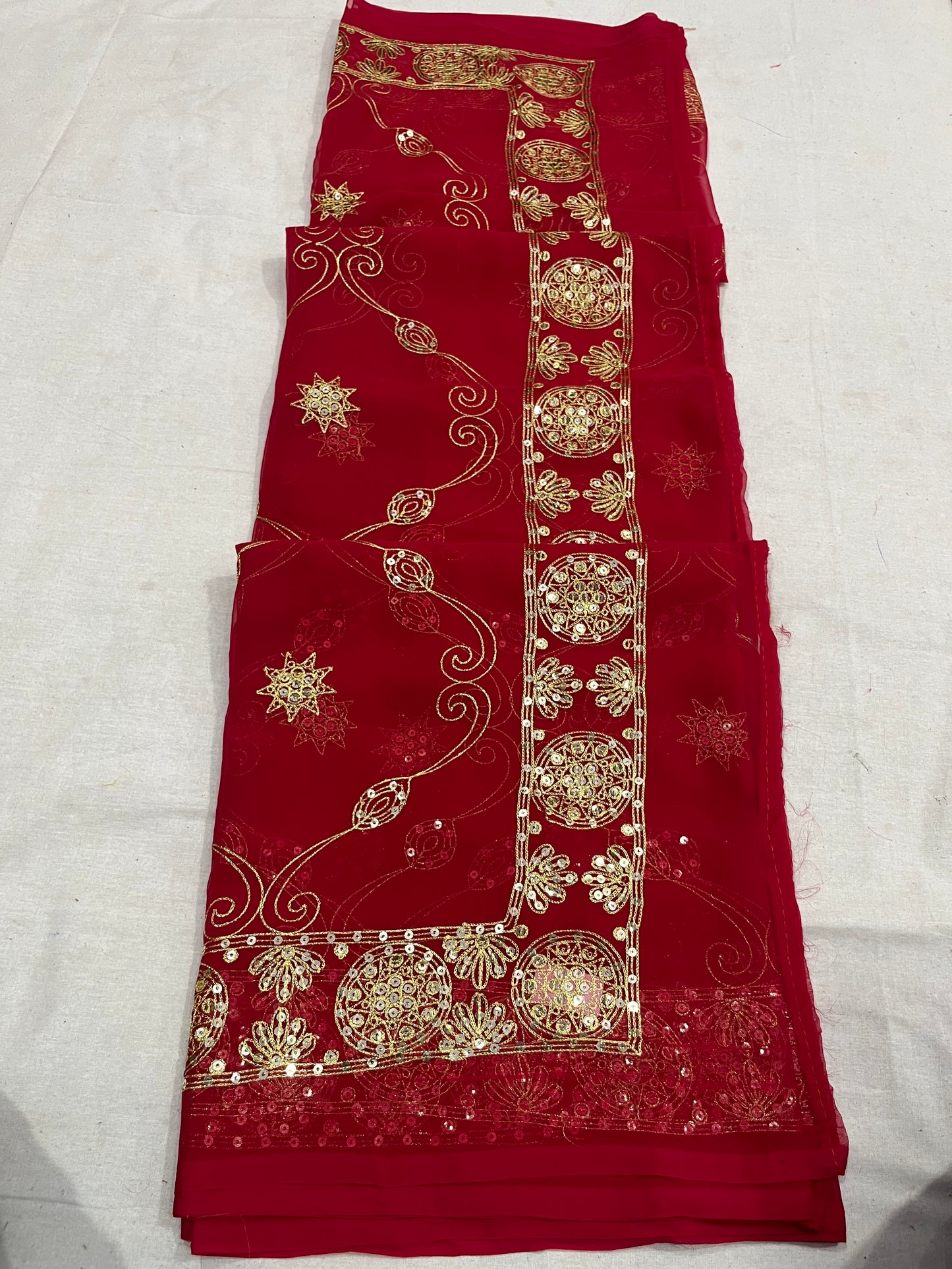 darbari border and jaal work saree