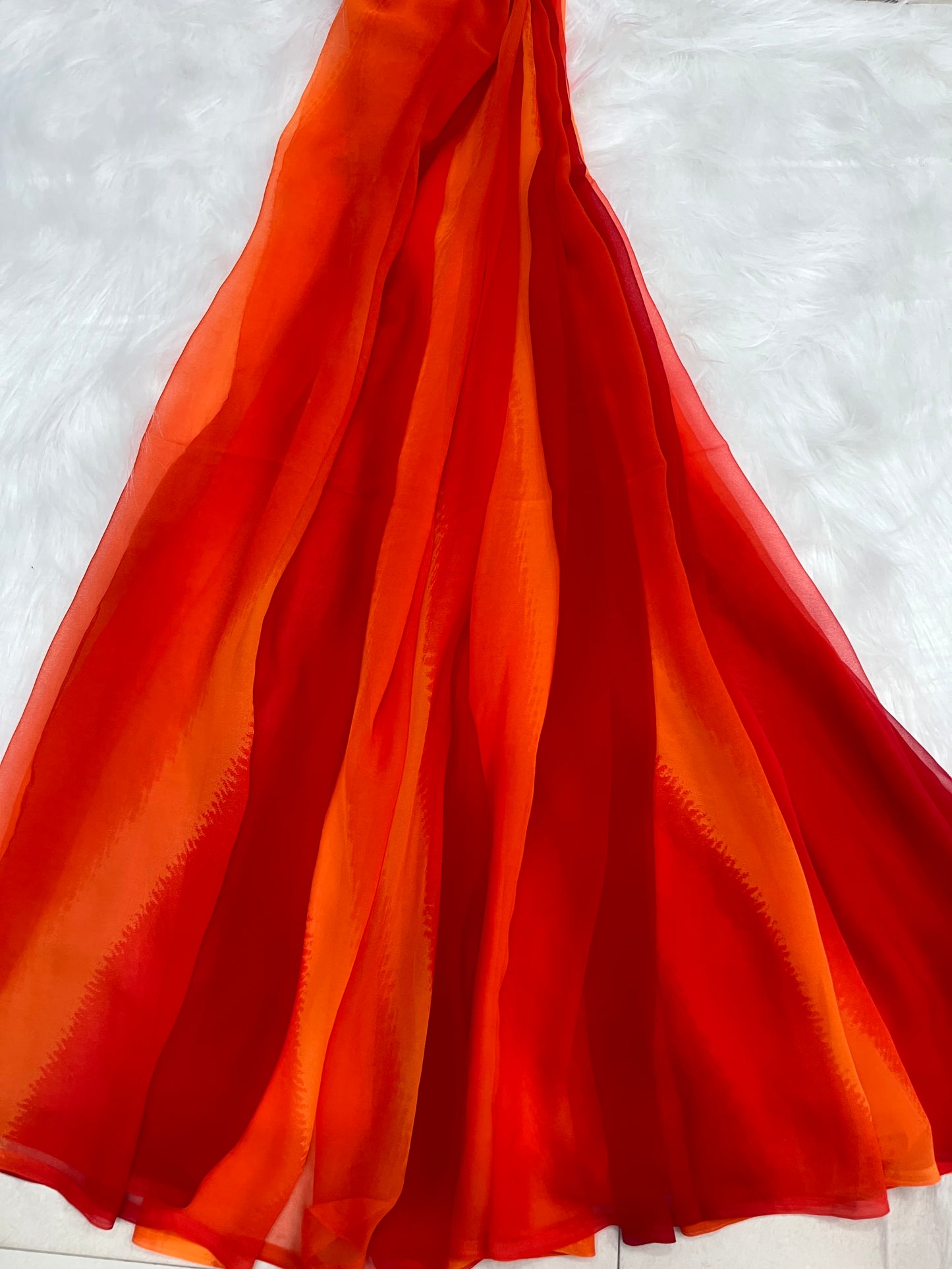 Die shaded saree