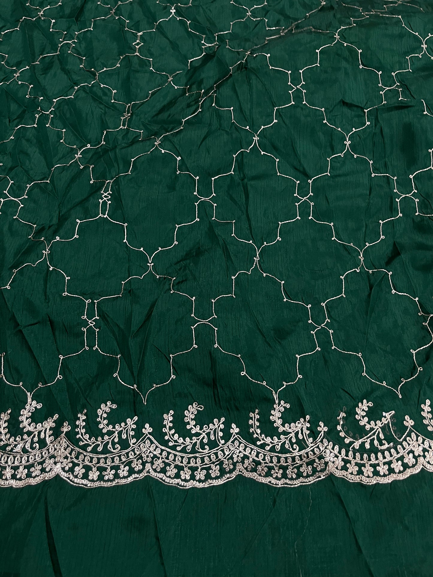 Mothna rani jaal and pitan cut work border