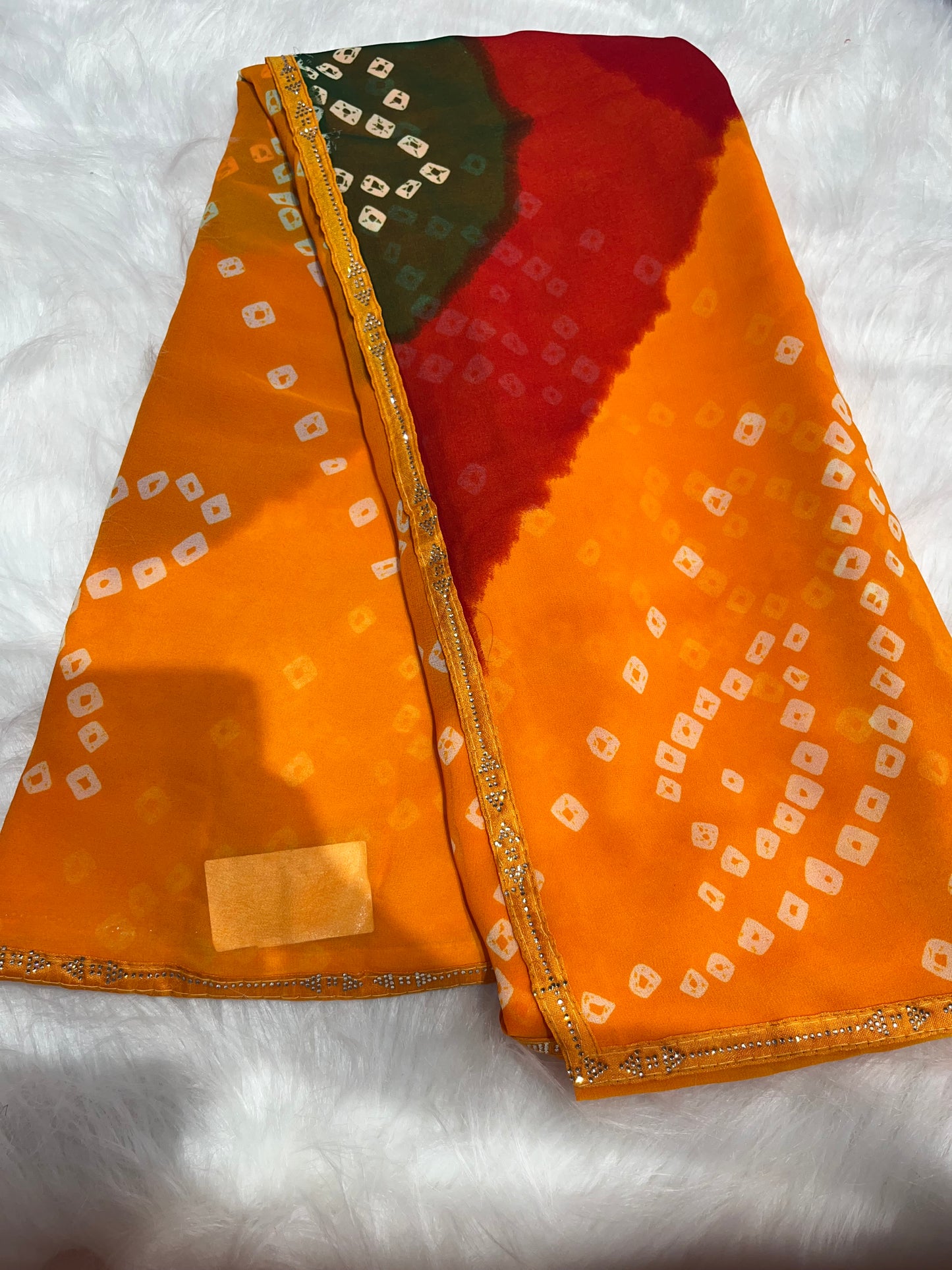 Ghewar bandej with stone lace