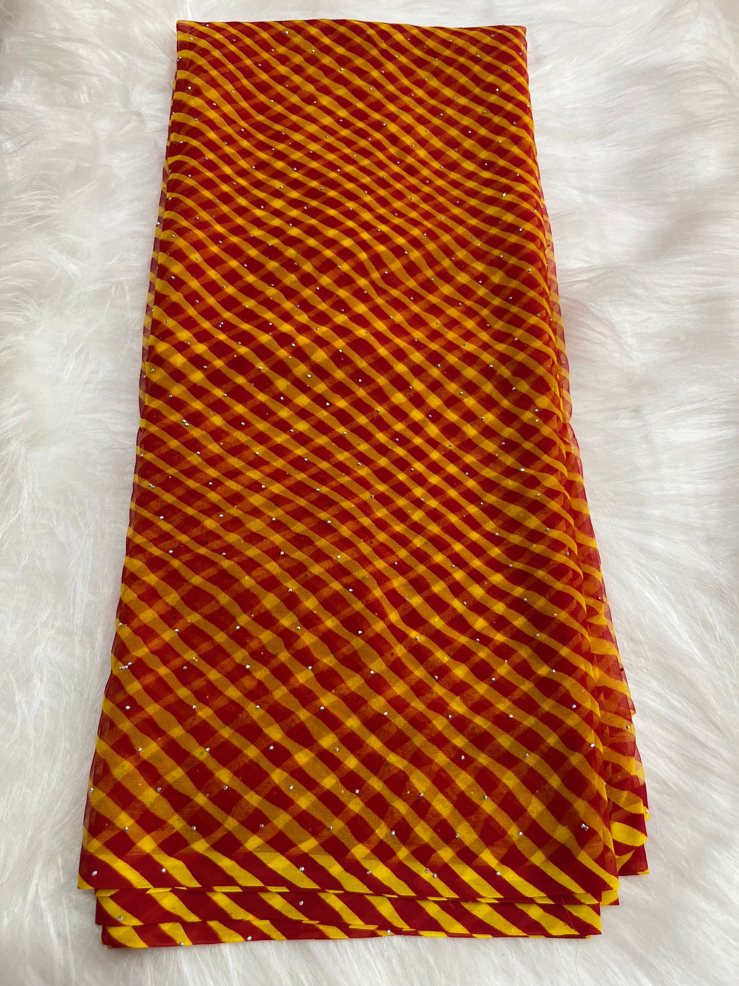 Yellow red lehriya siroski