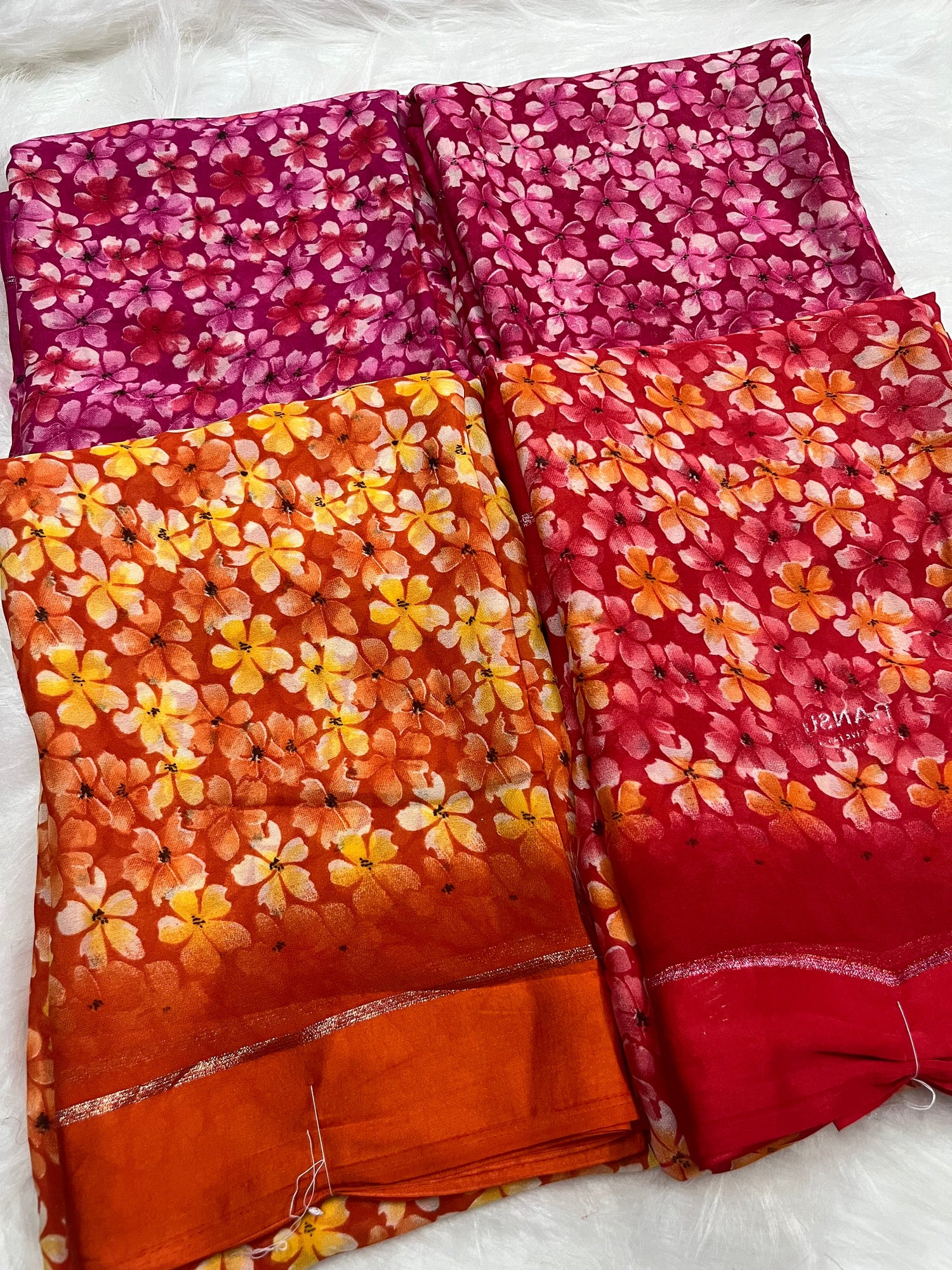 satan  border saree
