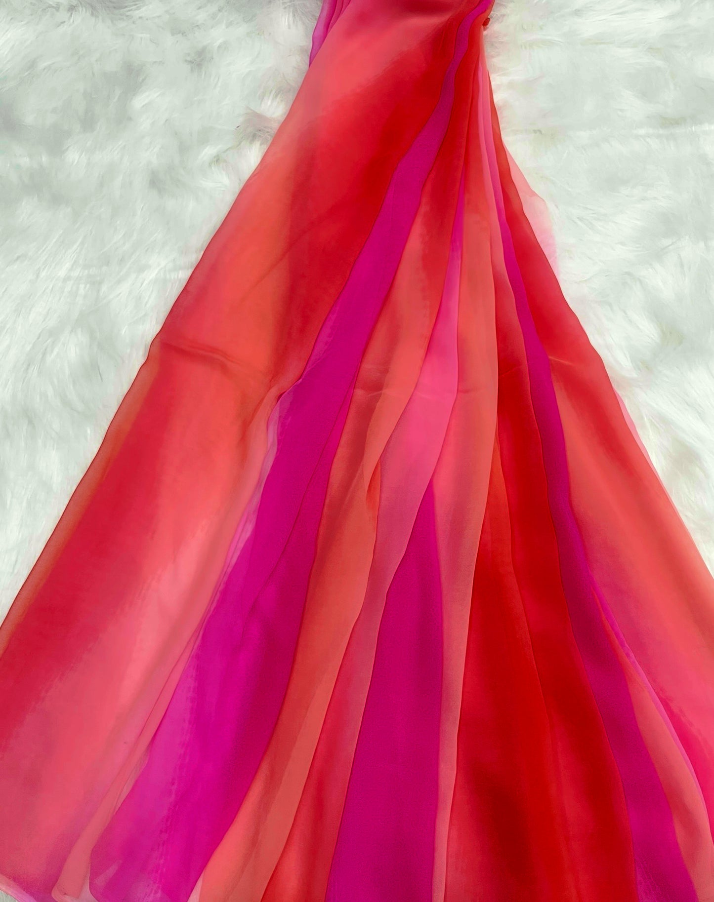 Die shaded saree
